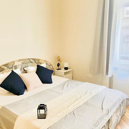 Hogyes Endre Apartment บูดาเปสต์ ภายนอก รูปภาพ
