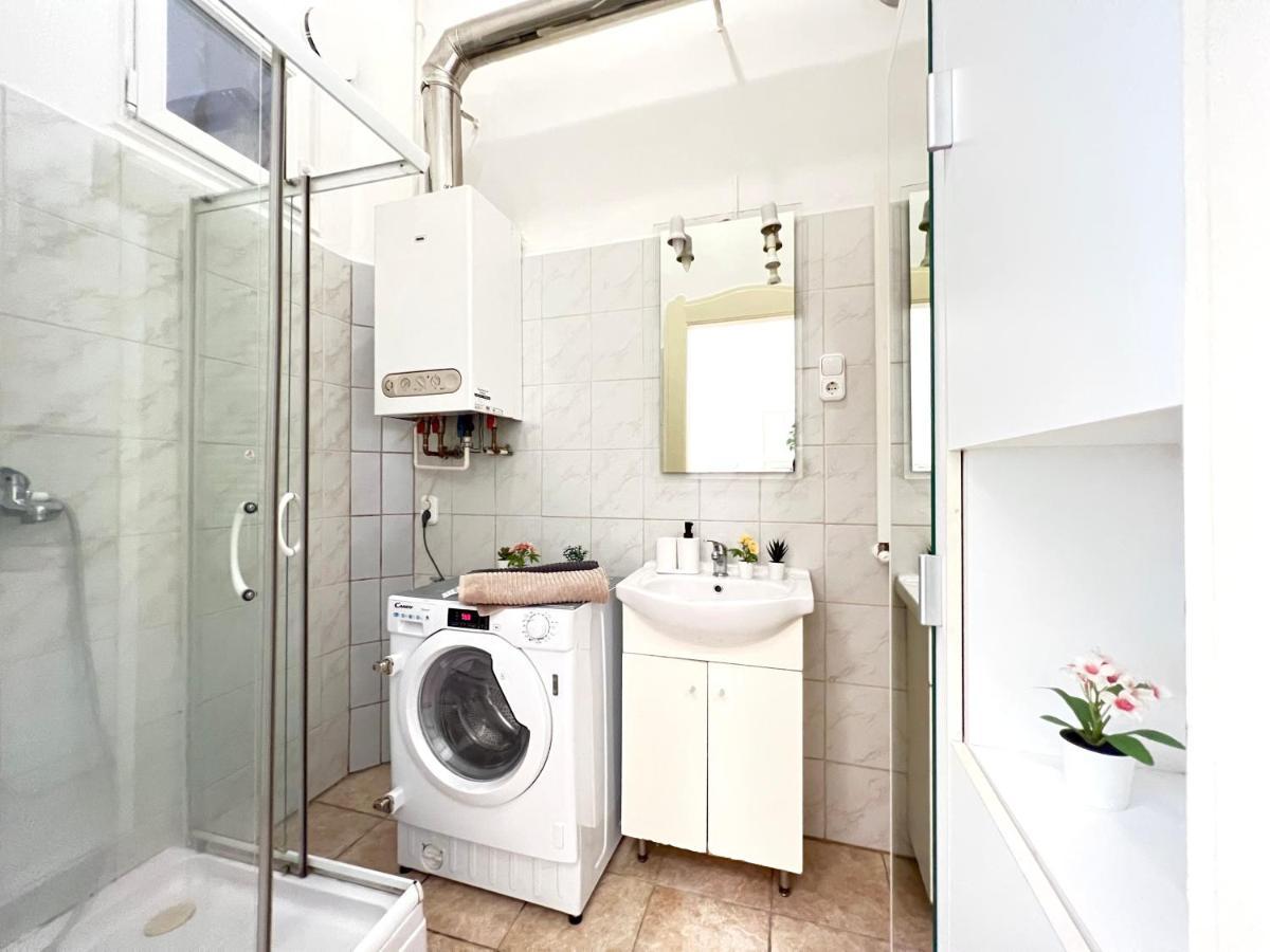 Hogyes Endre Apartment บูดาเปสต์ ภายนอก รูปภาพ